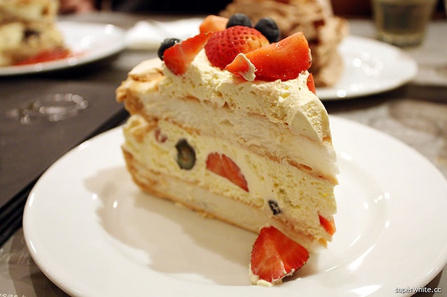 Alexis Bistro pavlova