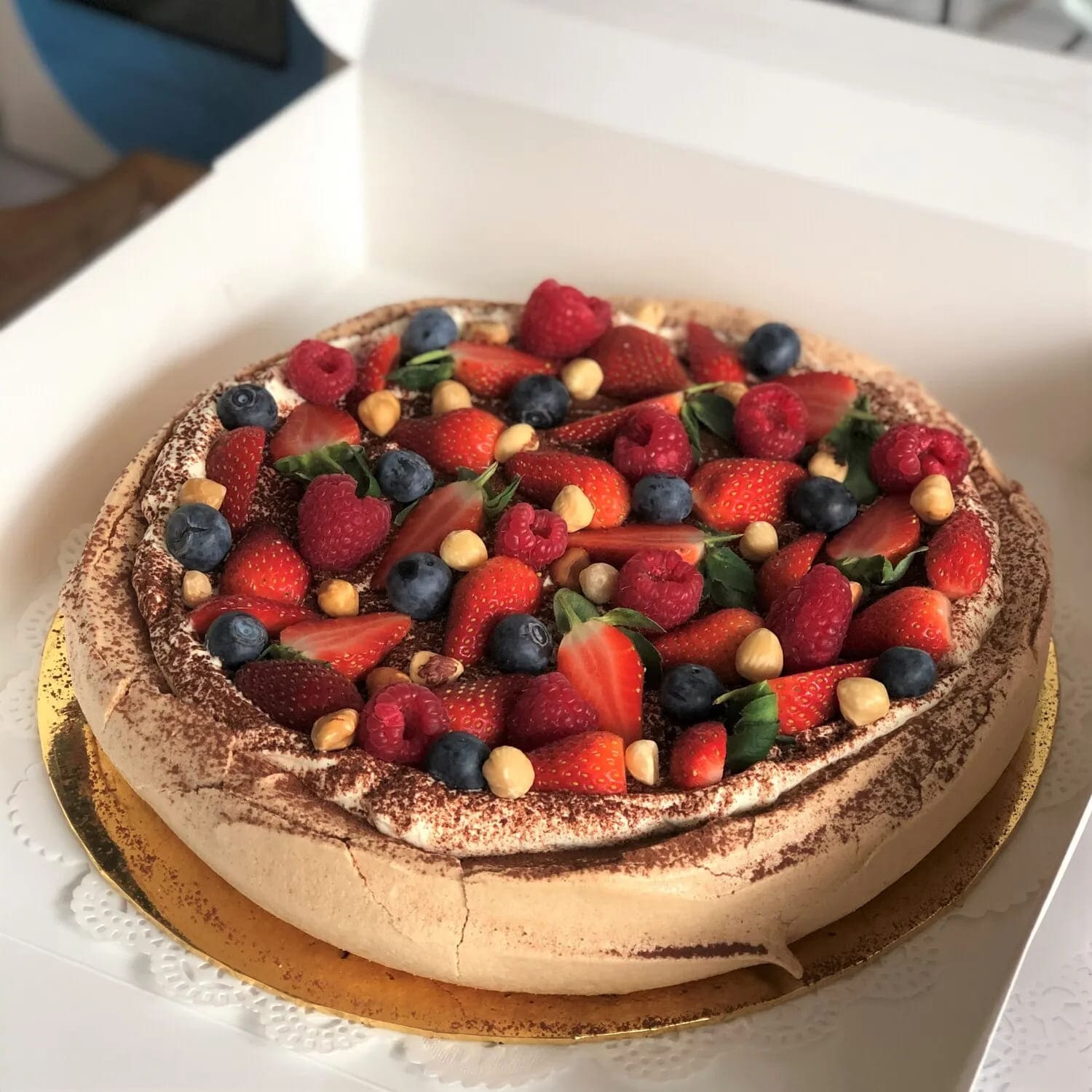 Scrumptious Sugar pavlova